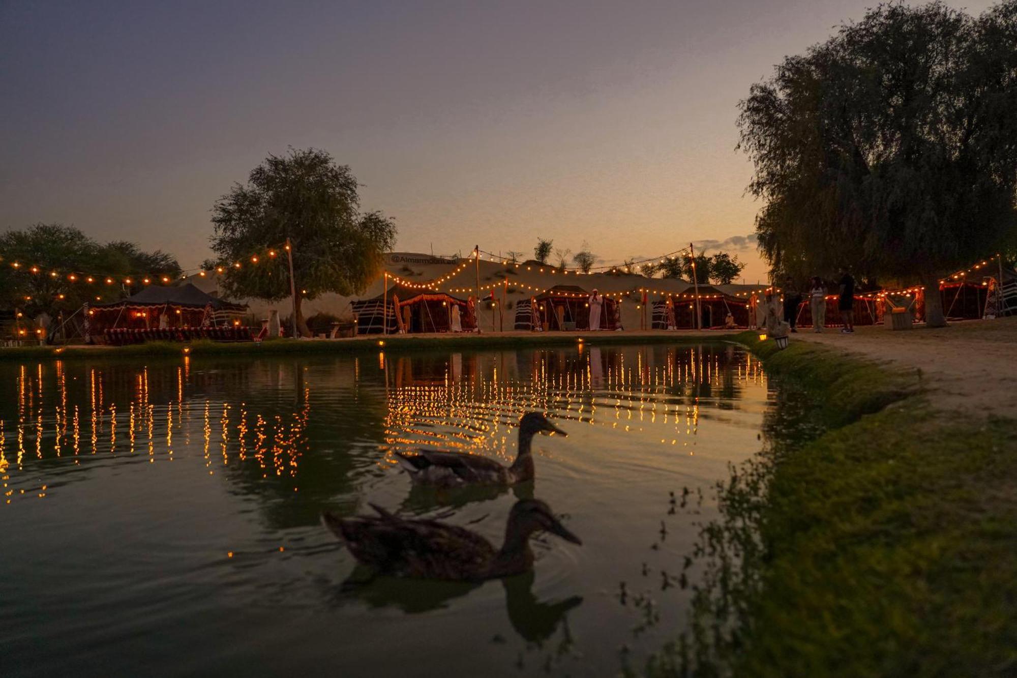 Al Marmoom Oasis Luxury Experiential Desert Resort Dubai Esterno foto