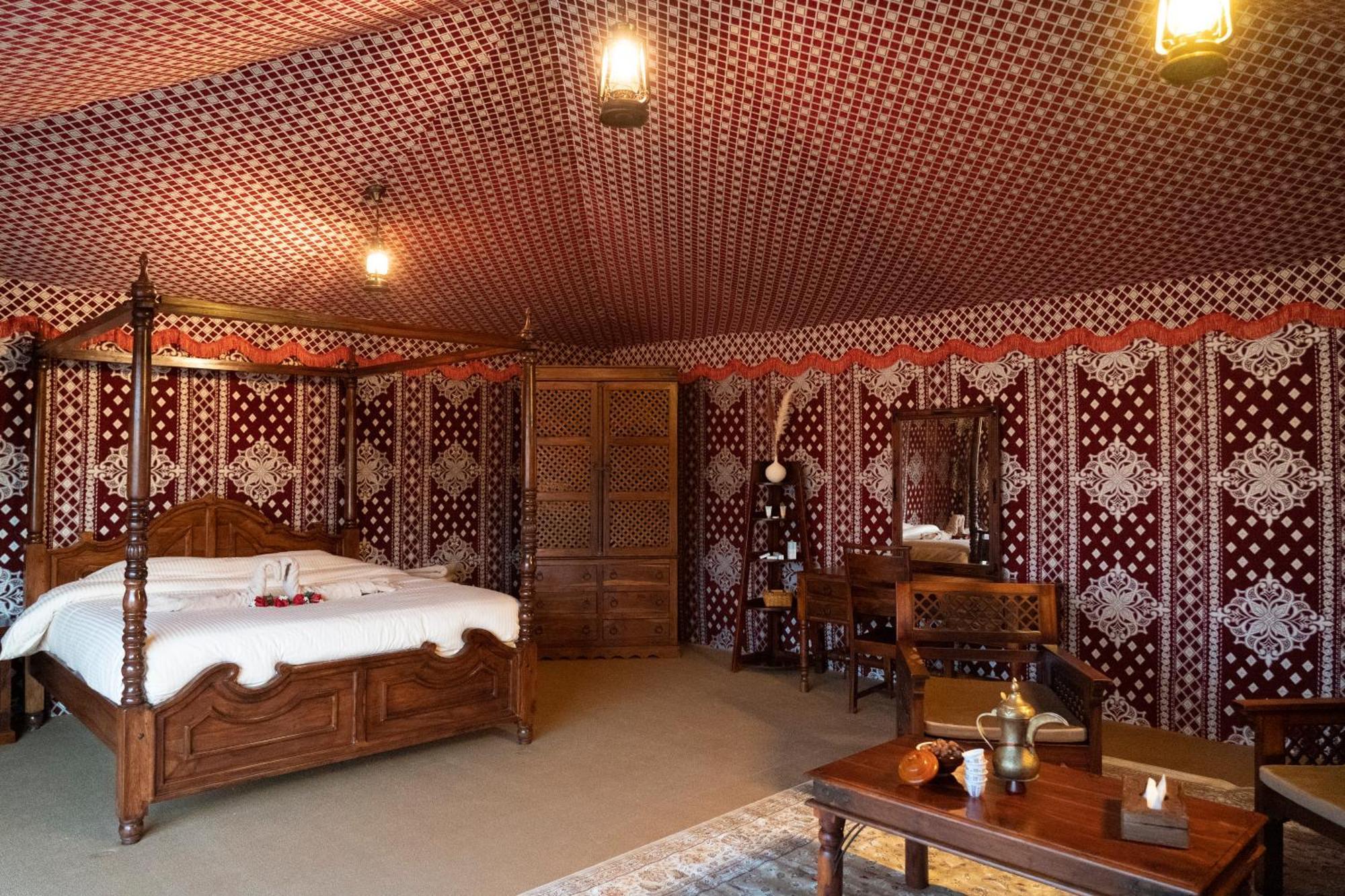 Al Marmoom Oasis Luxury Experiential Desert Resort Dubai Esterno foto